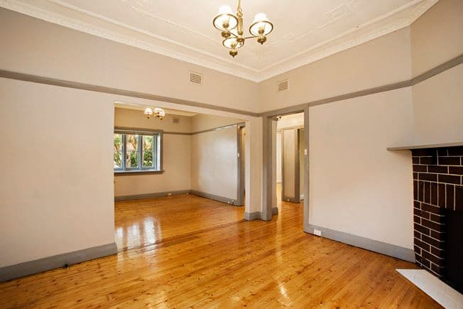 19a Rowley Road, RUSSELL LEA NSW 2046, Russell Lea - Thumbnail 2