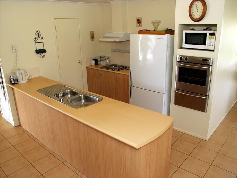 11 Oakview Street, PARKINSON QLD 4115, Parkinson - Thumbnail 2