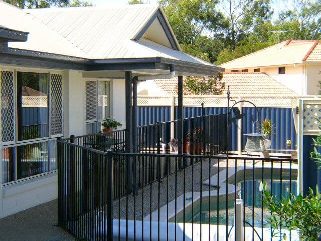 98 Brokenwood Circuit, TINGALPA QLD 4173, Tingalpa - Thumbnail 2