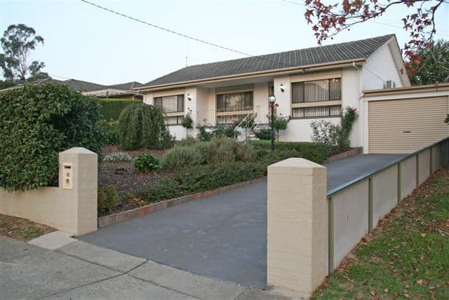 12 Greenslopes Dr., MOOROOLBARK VIC 3138, Mooroolbark - Image 1
