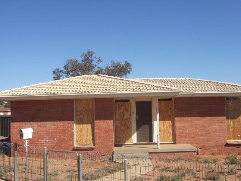 19 Lawton Street, BROKEN HILL NSW 2880, Broken Hill - Image 1