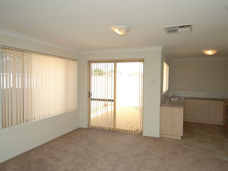 11 Clarence Road, ARMADALE WA 6112, Armadale - Thumbnail 5