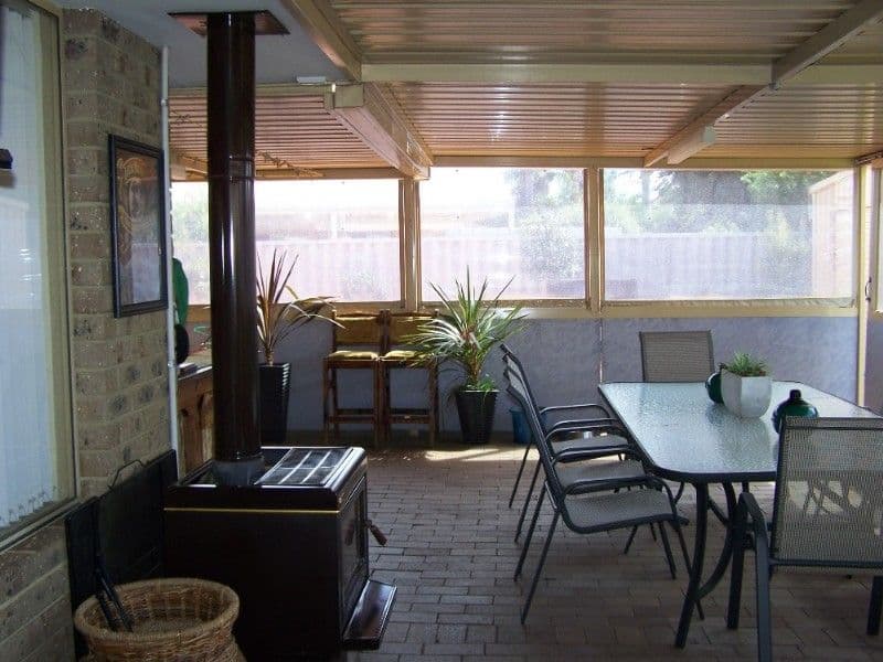 21 Croxdale Crescent, HIGH WYCOMBE WA 6057, High Wycombe - Thumbnail 2
