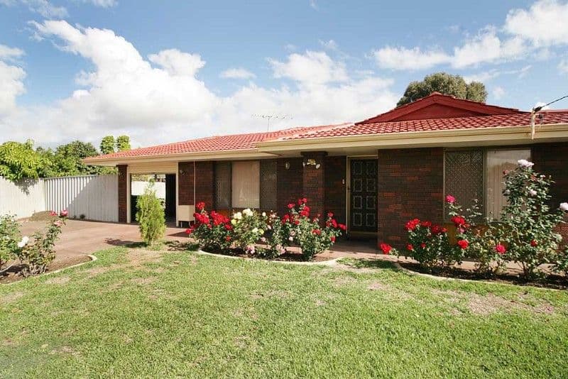 7 Hargrave Drive, THORNLIE WA 6108, Thornlie - Image 1