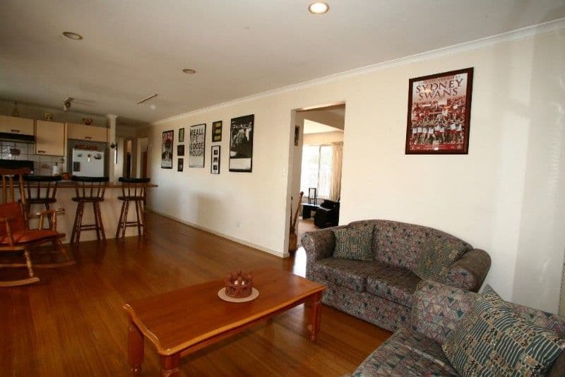 44 Lambourne Avenue, ROWVILLE VIC 3178, Rowville - Thumbnail 3