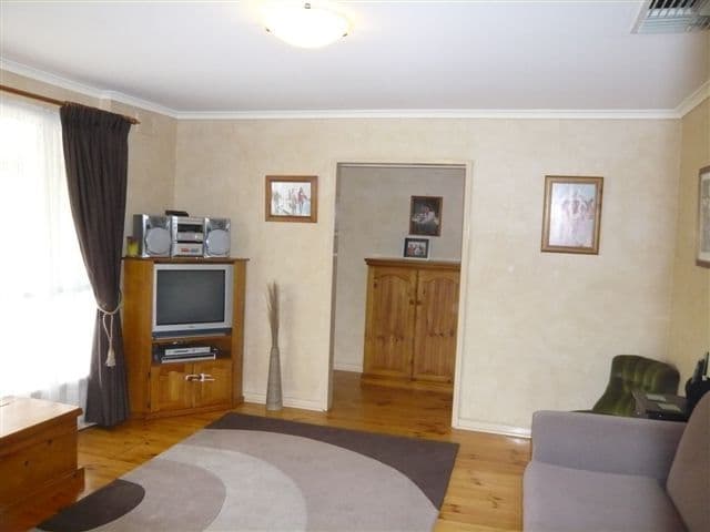 65 Capulet Crescent, MODBURY SA 5092, Modbury - Thumbnail 3