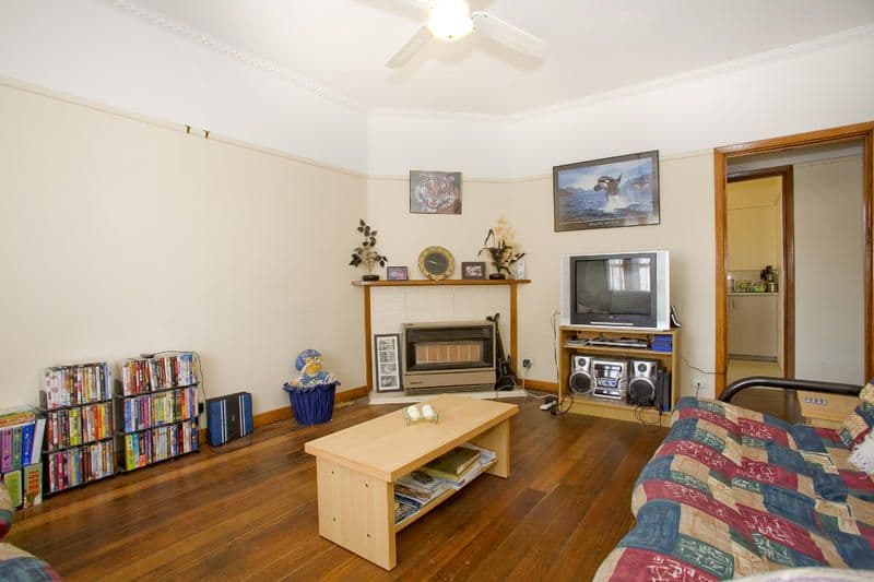 11 Pattison Avenue, NORTH GEELONG VIC 3215, North Geelong - Thumbnail 6