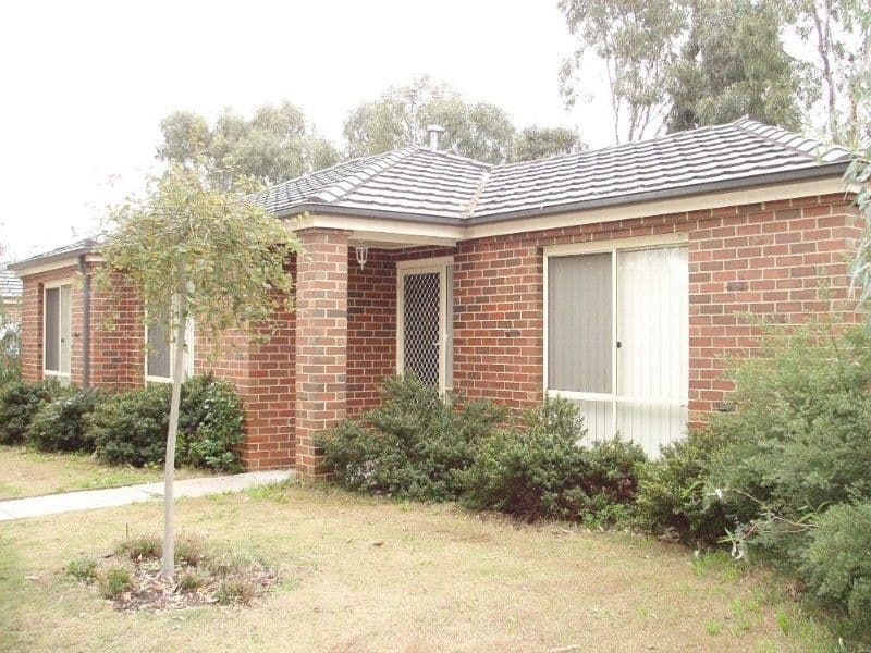 21 Pakenham Road, PAKENHAM VIC 3810, Pakenham - Image 1