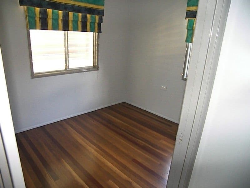 53 Capricorn Crescent, NORMAN GARDENS QLD 4701, Norman Gardens - Thumbnail 8