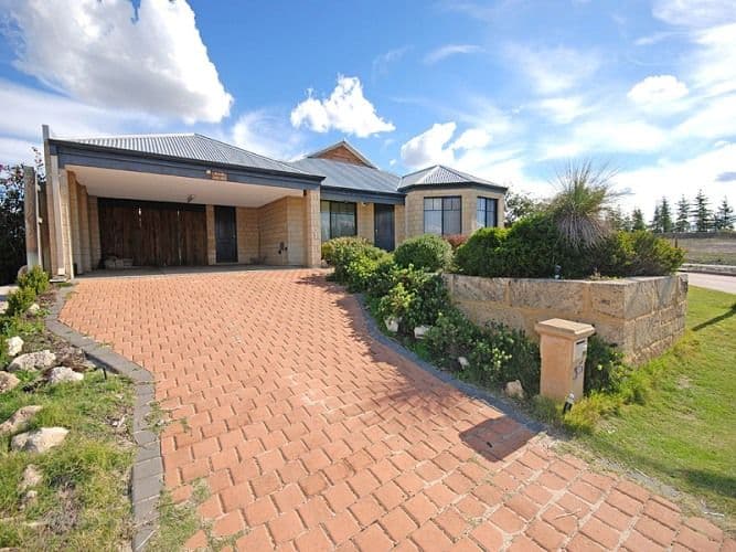 35 Pinegrove Drive, ELLENBROOK WA 6069, Ellenbrook - Image 1