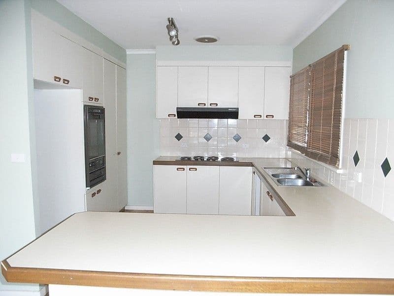 2 Martin Street, Echuca VIC 3564, Echuca - Thumbnail 2