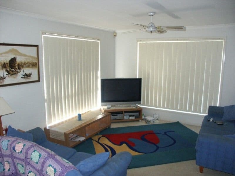 36 Gielgud Crescent, MCDOWALL QLD 4053, McDowall - Thumbnail 2