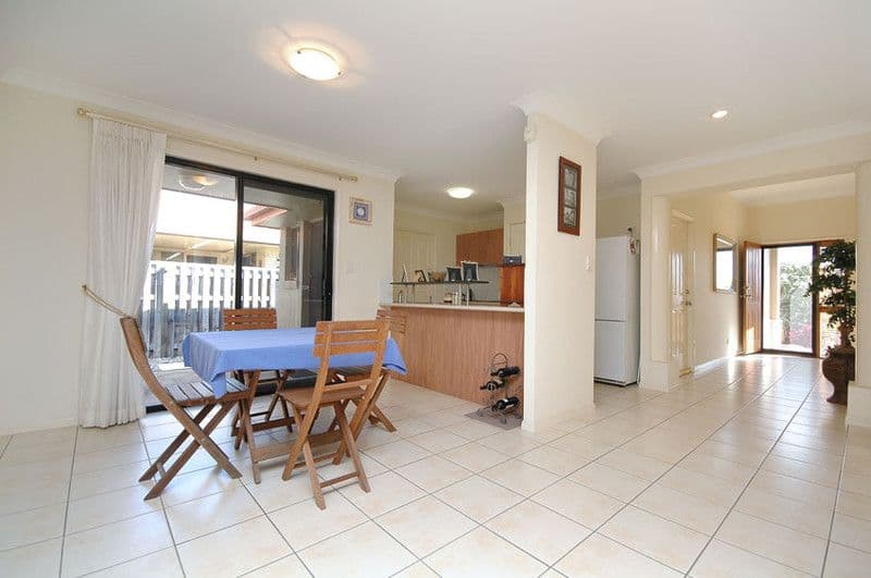 19 Ross Place, WAKERLEY QLD 4154, Wakerley - Thumbnail 4