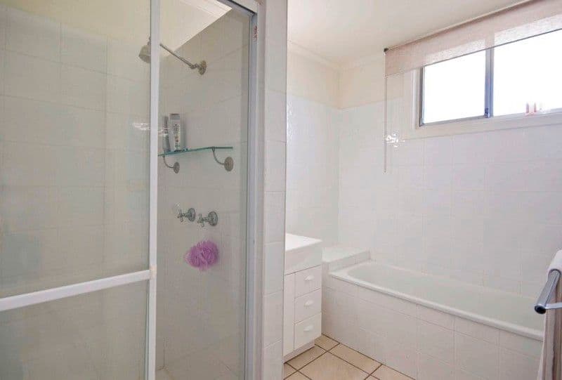1 Coral Gables Key, BROADBEACH WATERS QLD 4218, Broadbeach Waters - Thumbnail 3