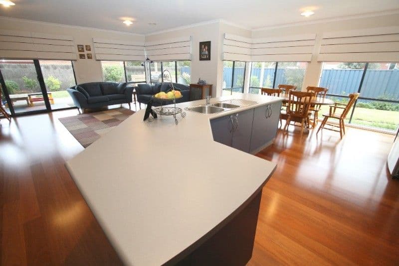25 Killarney Ridge, GREENSBOROUGH VIC 3088, Greensborough - Thumbnail 5