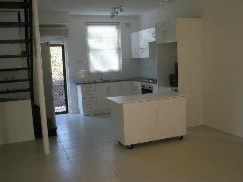 6/374 Seaview Road, HENLEY BEACH SA 5022, Henley Beach - Thumbnail 3