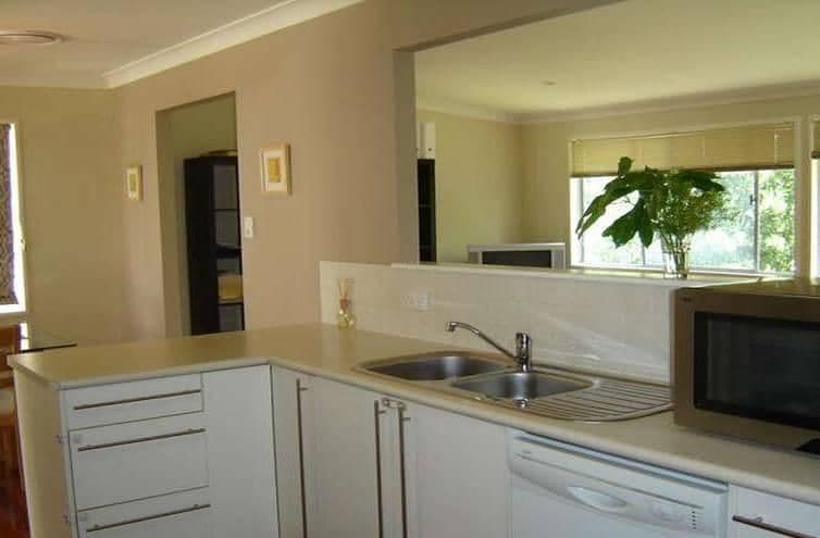 57 Burns Parade, CHAPEL HILL QLD 4069, Chapel Hill - Thumbnail 3