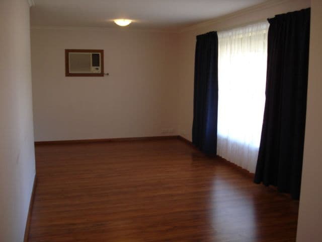 5 Wilson Street, ELIZABETH DOWNS SA 5113, Elizabeth Downs - Thumbnail 4