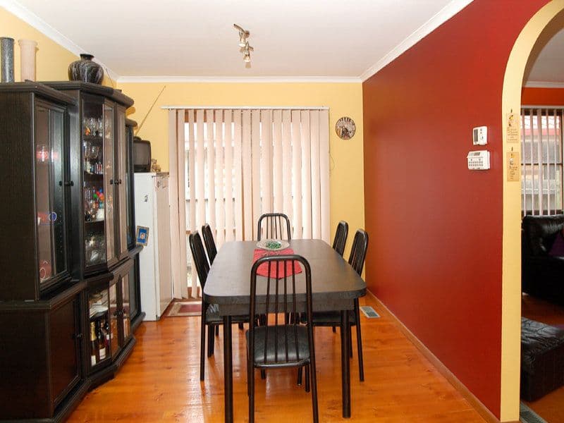 1 Radiata Court, MILL PARK VIC 3082, Mill Park - Thumbnail 4