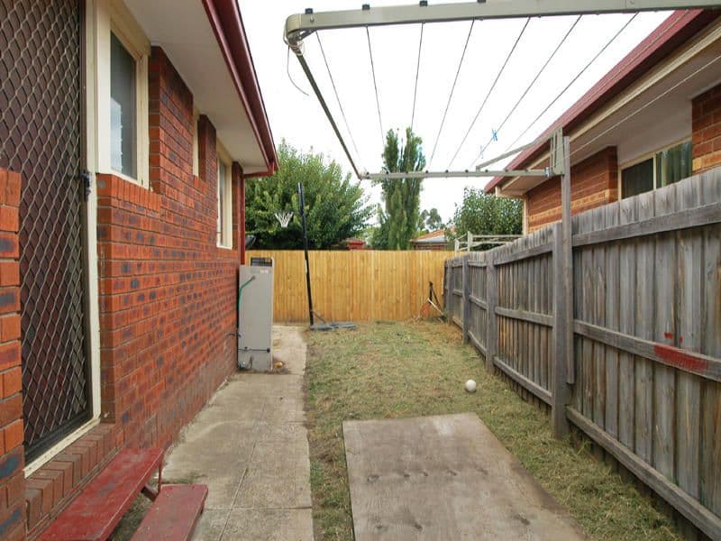 1 Radiata Court, MILL PARK VIC 3082, Mill Park - Thumbnail 5