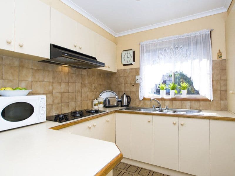 40 Prince of Wales Avenue, MILL PARK VIC 3082, Mill Park - Thumbnail 3