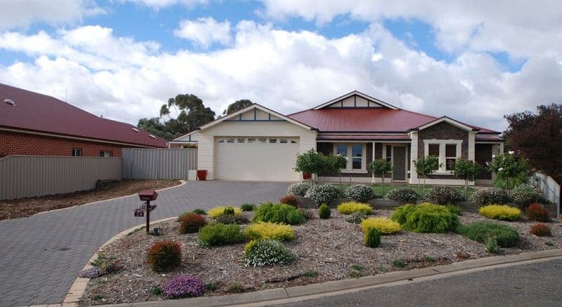24 Kernick Avenue, WILLUNGA SA 5172, Willunga - Image 1