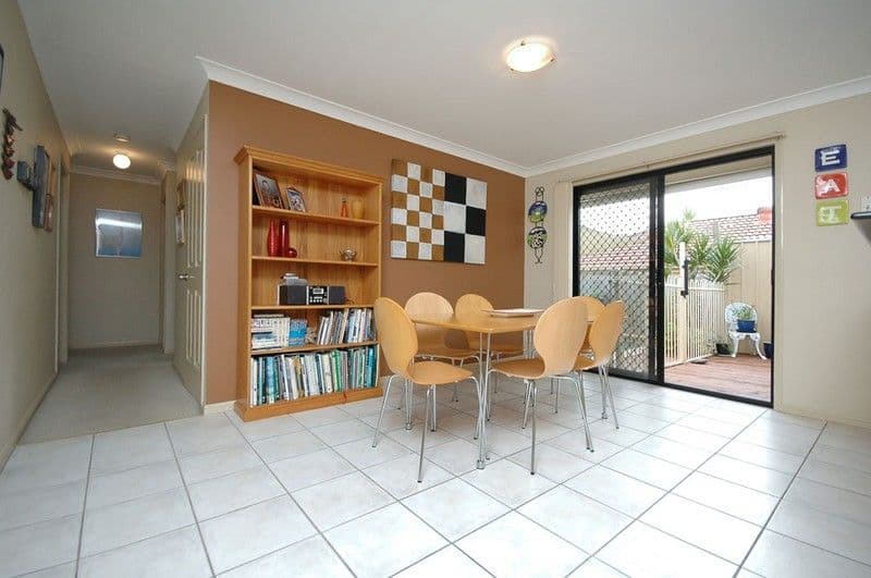 7 Manor Crescent, WAKERLEY QLD 4154, Wakerley - Thumbnail 6