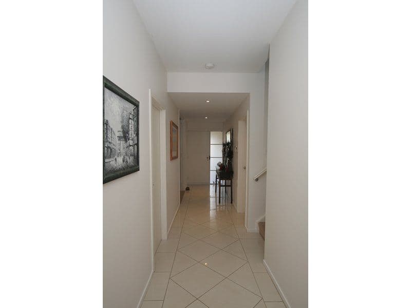 42 The Walk, MAWSON LAKES SA 5095, Mawson Lakes - Thumbnail 7