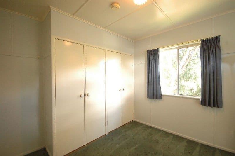 203 Alderley Street, CENTENARY HEIGHTS QLD 4350, Centenary Heights - Thumbnail 6