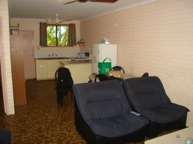 2/6 Robinson Street, BROOME WA 6725, Broome - Thumbnail 3