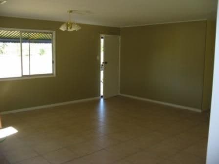 MURPHYS CREEK QLD 4352, Murphys Creek - Thumbnail 4