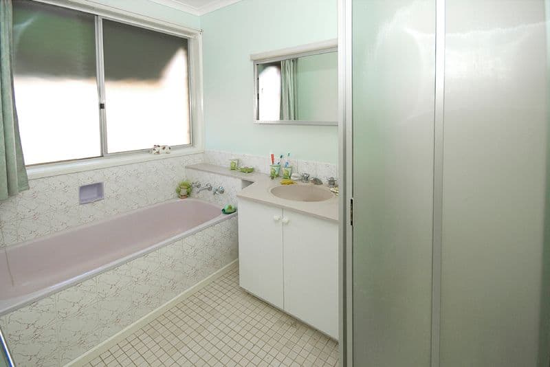 273 Carrick Drive, GLADSTONE PARK VIC 3043, Gladstone Park - Thumbnail 5