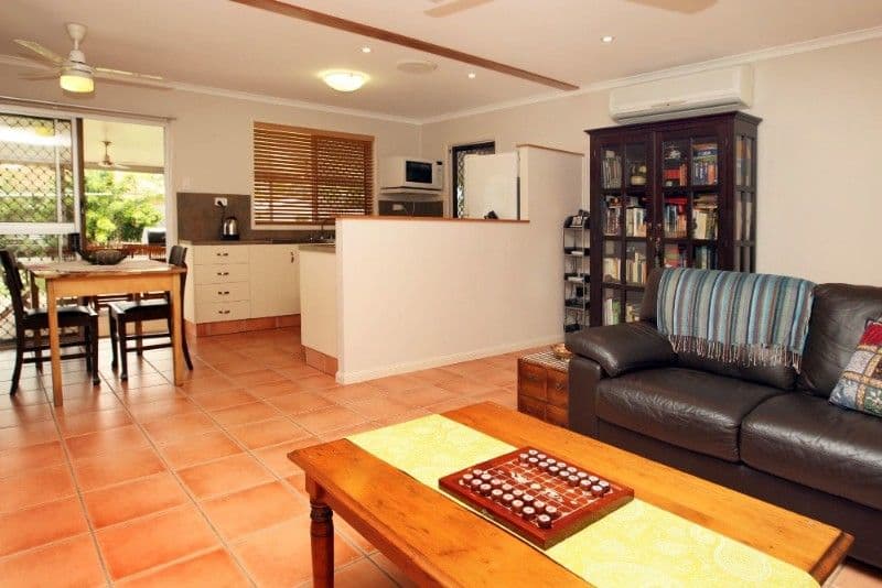 6 Fullerton Court, KIRWAN QLD 4817, Kirwan - Thumbnail 2