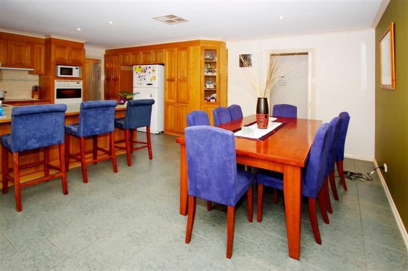 12 Silverwood Court, HILLSIDE VIC 3037, Hillside - Thumbnail 3