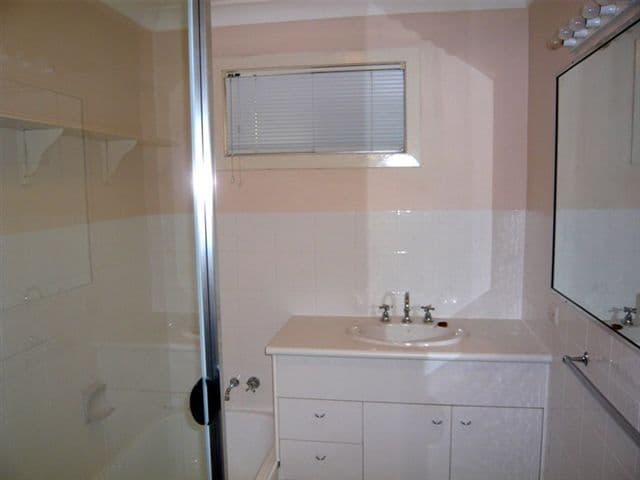 10 Tyalla Drive, ASHMORE QLD 4214, Ashmore - Thumbnail 7