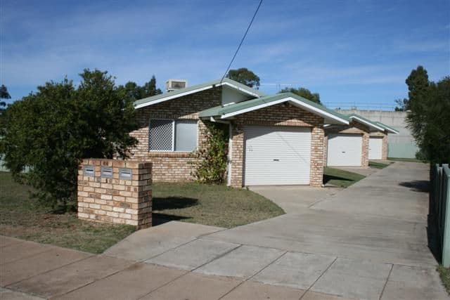 64 Middle Street, CHINCHILLA QLD 4413, Chinchilla - Thumbnail 2