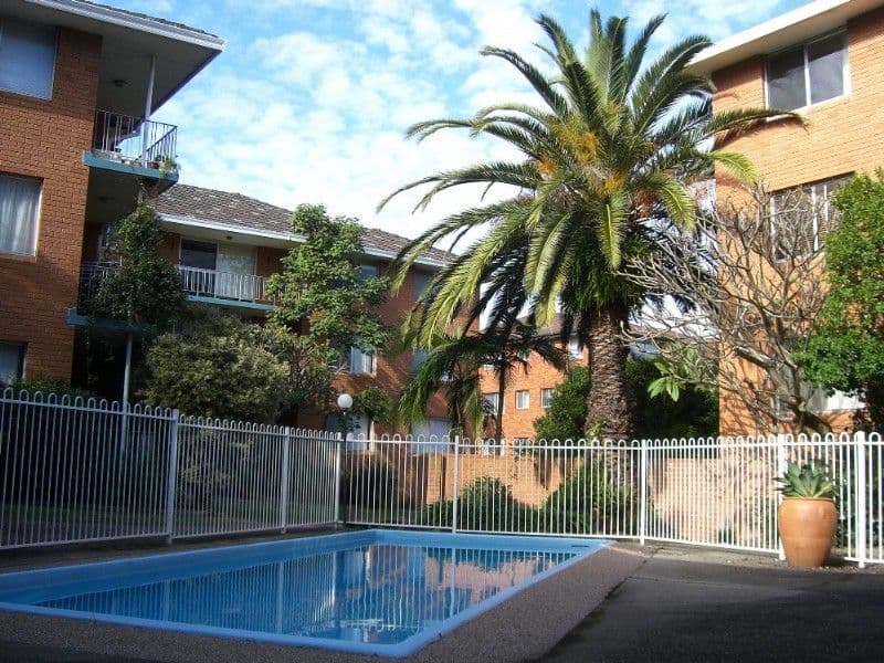 4 Greenwood Place, FRESHWATER NSW 2096, Freshwater - Thumbnail 2