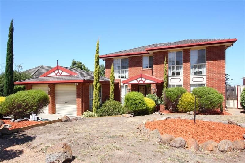 27 Longhurst Crescent, HILLSIDE VIC 3037, Hillside - Image 1