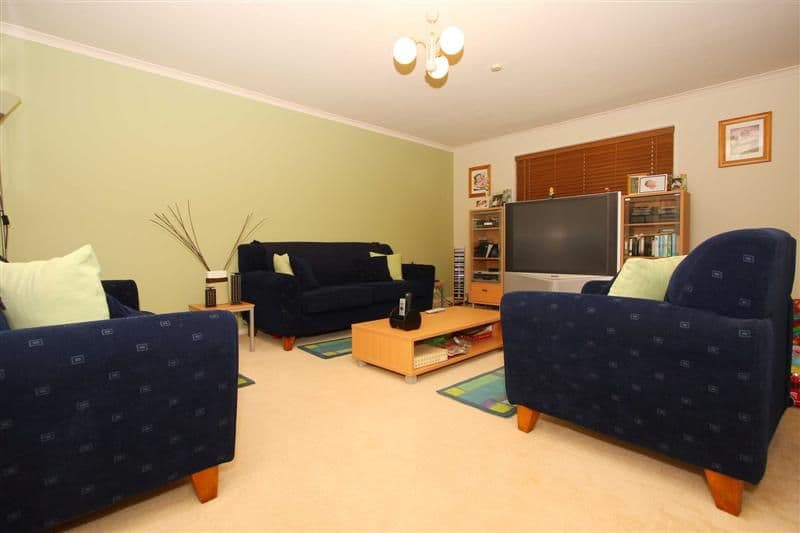 27 Longhurst Crescent, HILLSIDE VIC 3037, Hillside - Thumbnail 4