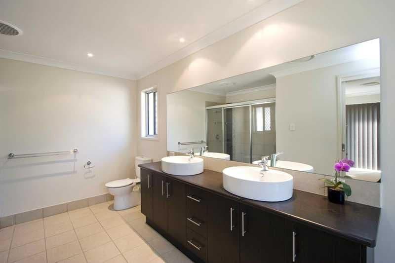 8 Helsal Court, COOMERA QLD 4209, Coomera - Thumbnail 3