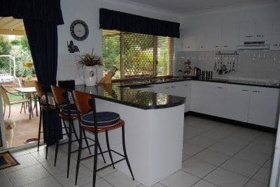 4 CARNEGIE Close, FOREST LAKE QLD 4078, Forest Lake - Thumbnail 2