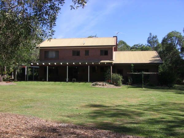28 Melaleuca Drive, CAPALABA QLD 4157, Capalaba - Thumbnail 2
