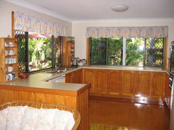 28 Melaleuca Drive, CAPALABA QLD 4157, Capalaba - Thumbnail 4