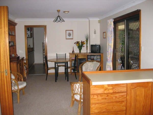 28 Melaleuca Drive, CAPALABA QLD 4157, Capalaba - Thumbnail 5