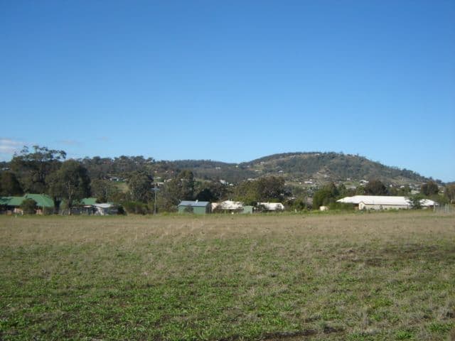 24 Carmelina Court, HODGSON VALE QLD 4352, Hodgson Vale - Thumbnail 3