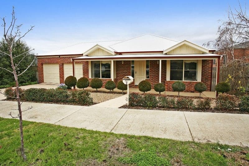 2 Lascelles Place, HIGHTON VIC 3216, Highton - Image 1