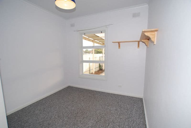 2 Anembo Street, O'SULLIVAN BEACH SA 5166, O'Sullivan Beach - Thumbnail 5