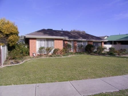 9 Sarson Road, LAVINGTON NSW 2641, Lavington - Thumbnail 4