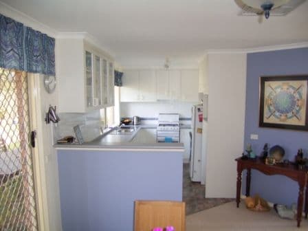 9 Sarson Road, LAVINGTON NSW 2641, Lavington - Thumbnail 7