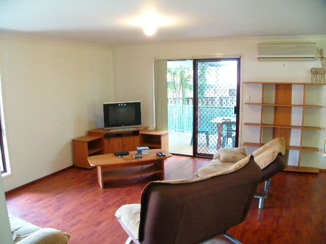 21 Alpine Place, BELMONT QLD 4153, Belmont - Thumbnail 2